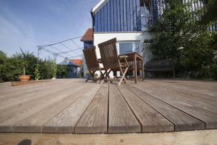 Holzterrasse